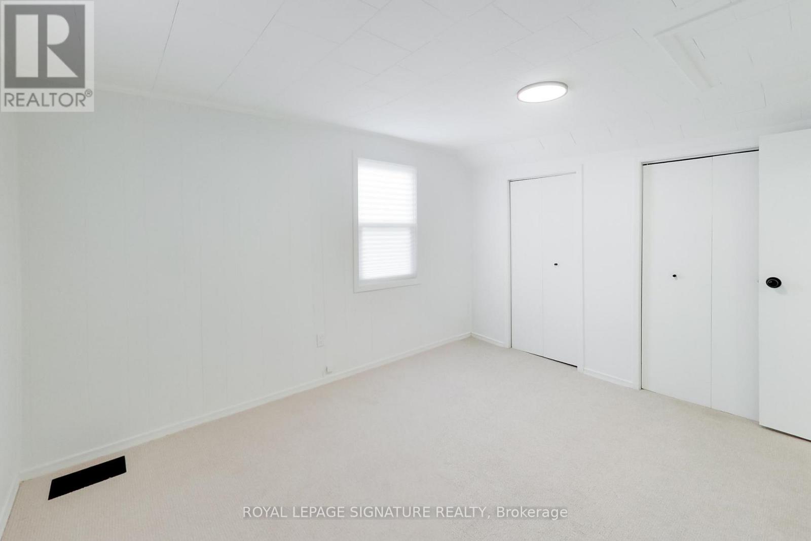 58 Victoria Street, Barrie, Ontario  L4N 2H6 - Photo 17 - S13143290