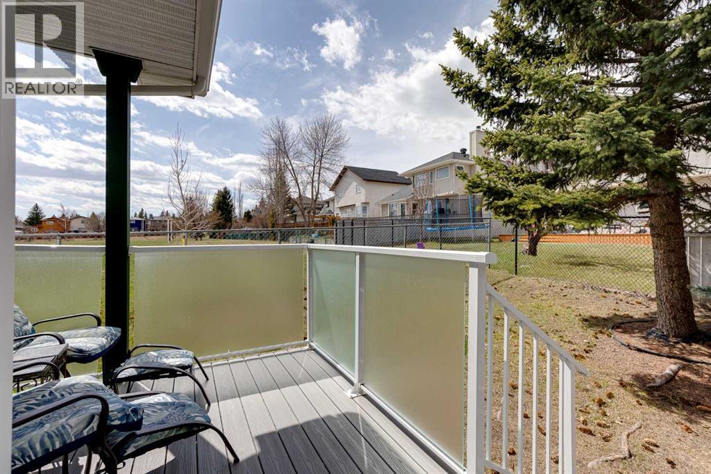 33 Sandpiper Lane NW, Calgary, Alberta  T3K 4L7 - Photo 26 - A2308260