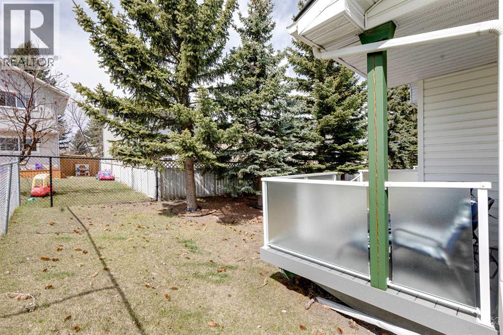 33 Sandpiper Lane NW, Calgary, Alberta  T3K 4L7 - Photo 28 - A2308260