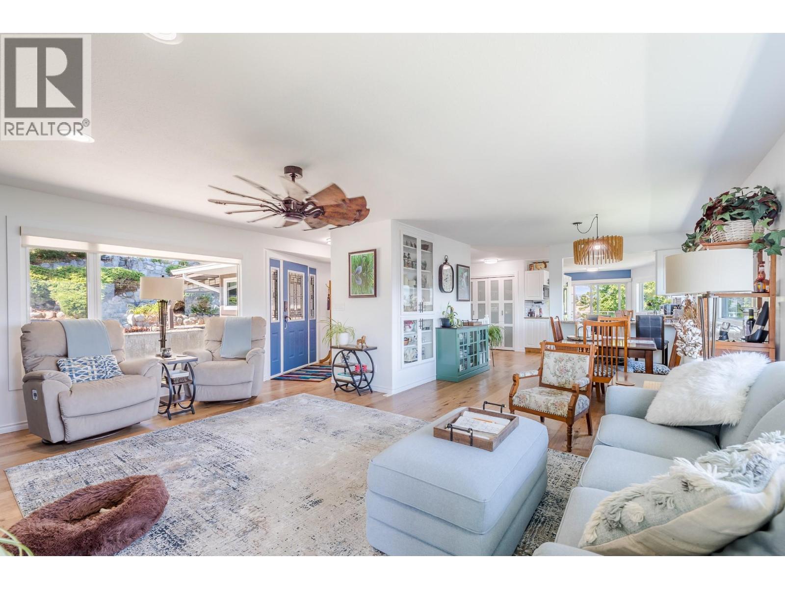 6318 Faircrest Street, Summerland, British Columbia  V0H 1Z4 - Photo 6 - 10374498