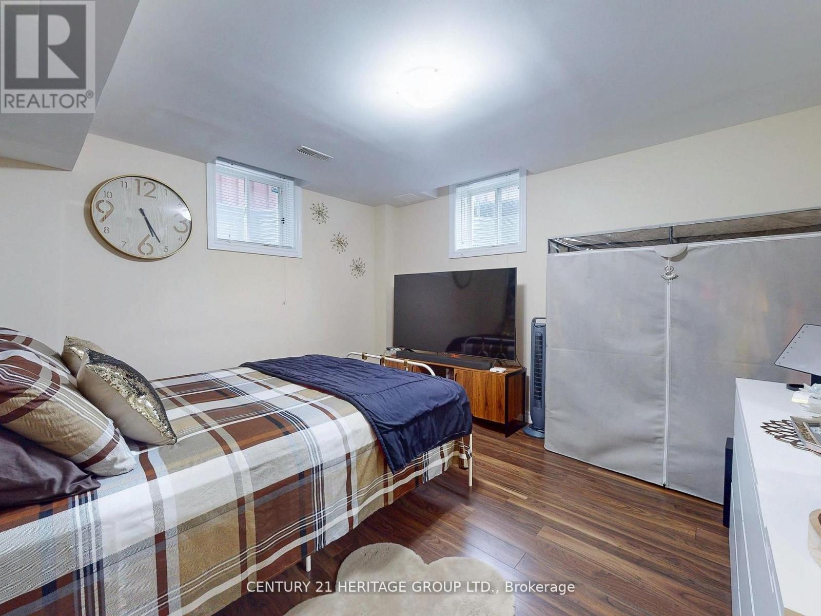 1062 Blackhall Crescent, Newmarket, Ontario  L3X 0B3 - Photo 42 - N12815462