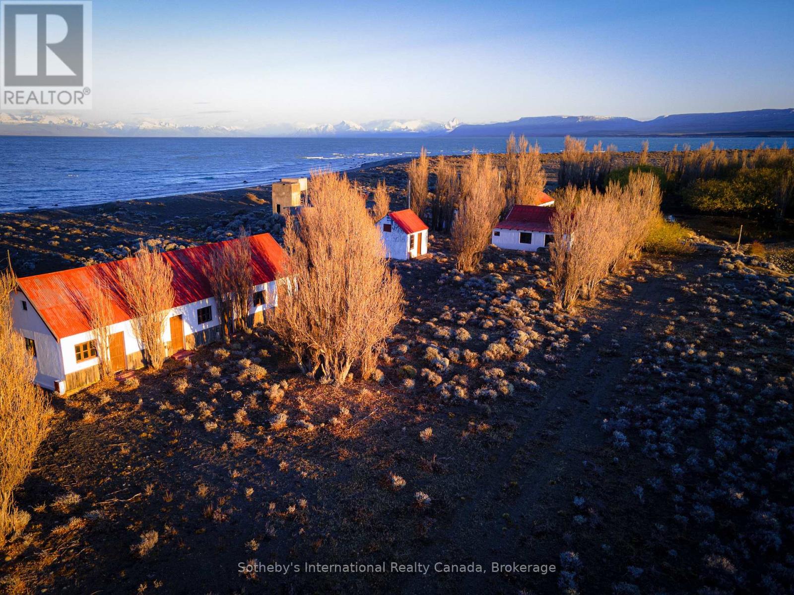 * Estancia Punta Del Lago *, Argentina, Ontario - Photo 2 - X12051133