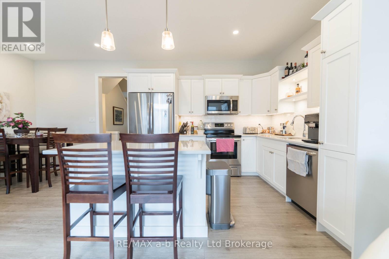 19 Huntley Avenue, Tillsonburg, Ontario  N4G 0J3 - Photo 10 - X13143674