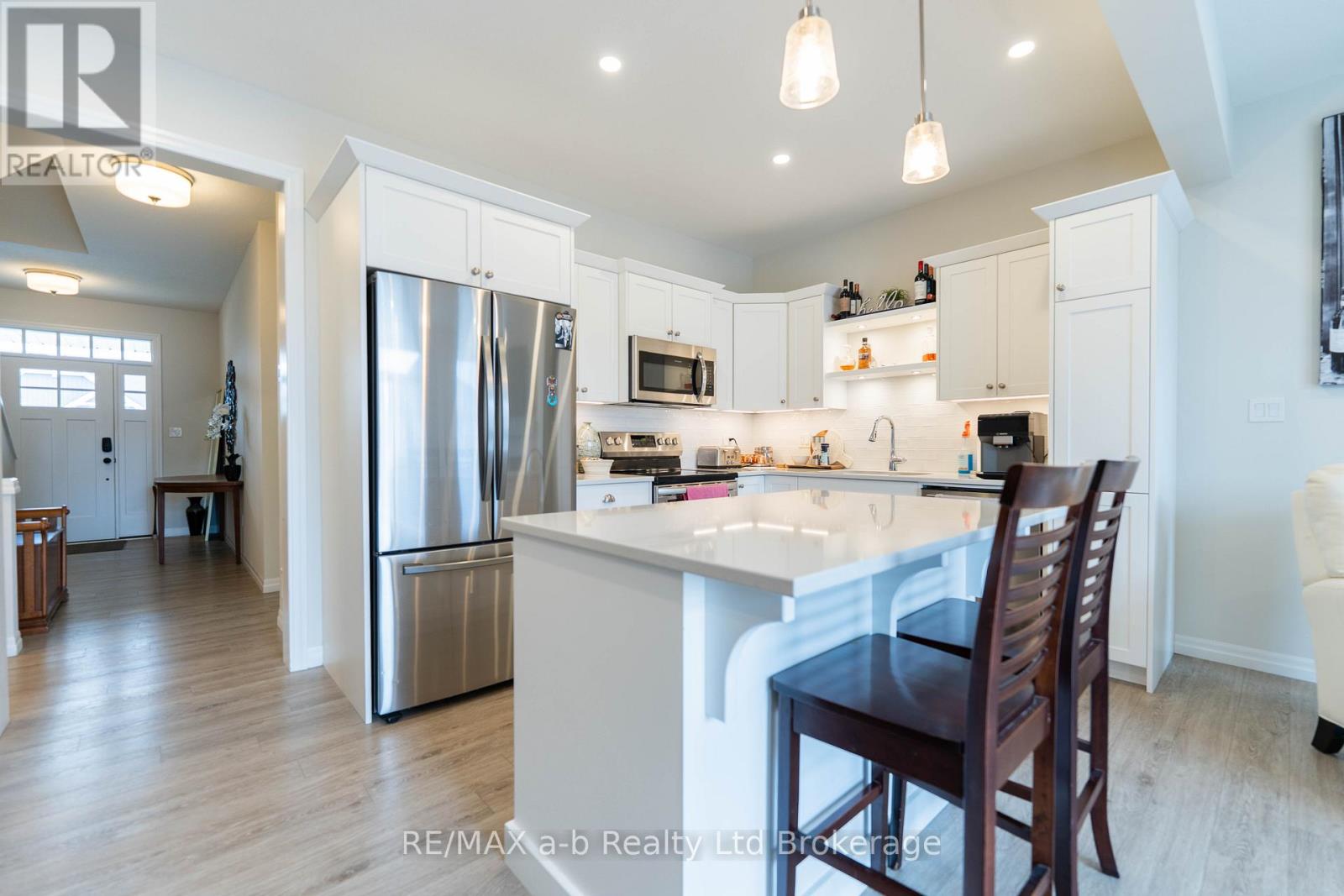 19 Huntley Avenue, Tillsonburg, Ontario  N4G 0J3 - Photo 9 - X13143674