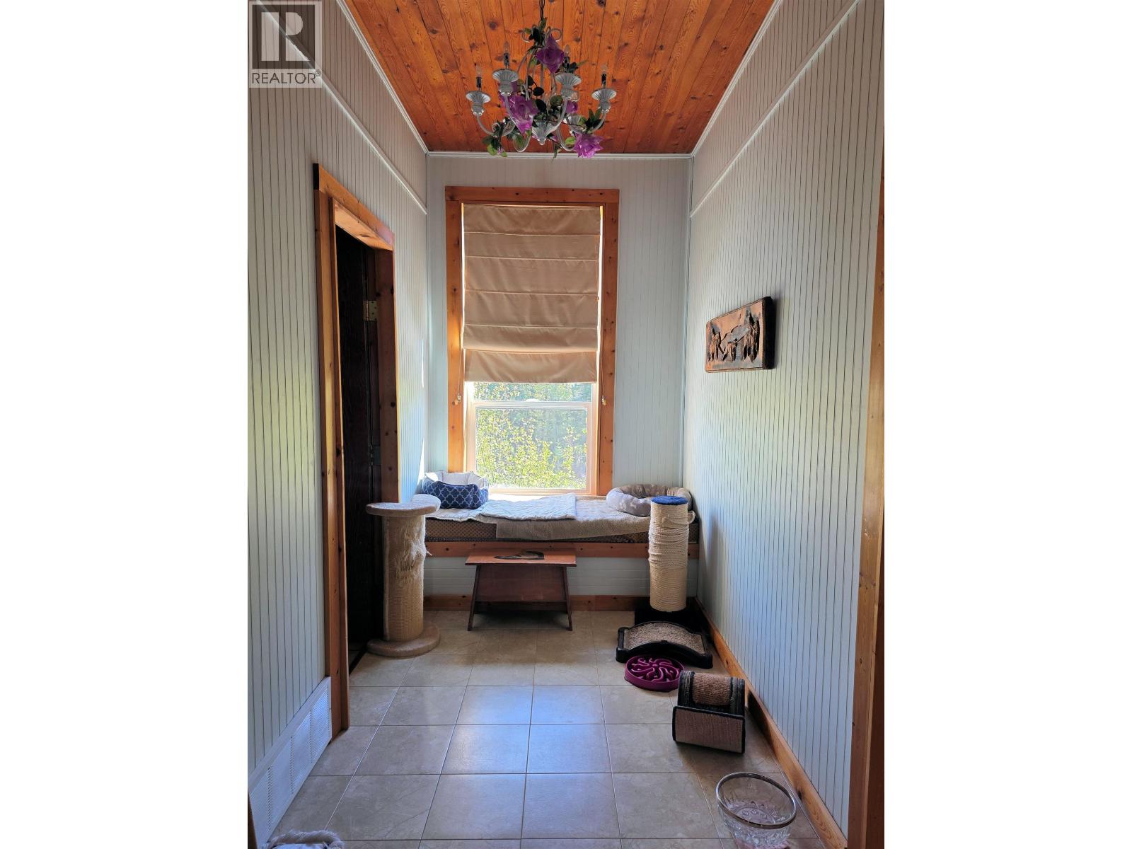 34 Wilkenson Avenue, Granisle, British Columbia  V0J 1W0 - Photo 6 - R3124746