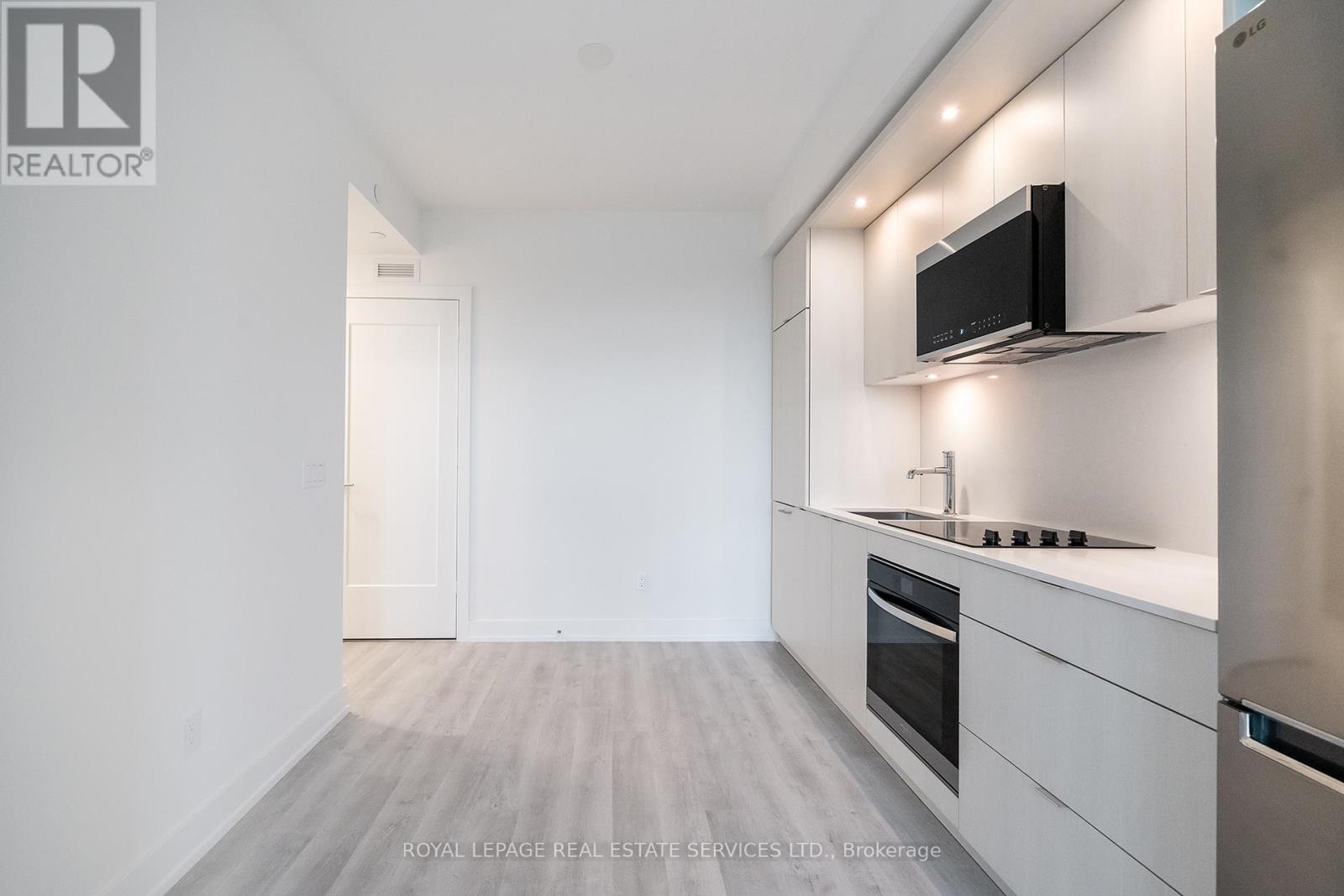 1207 - 60 Central Park Road Way, Toronto, Ontario M9A 0E6 - Photo 9 - W13143230