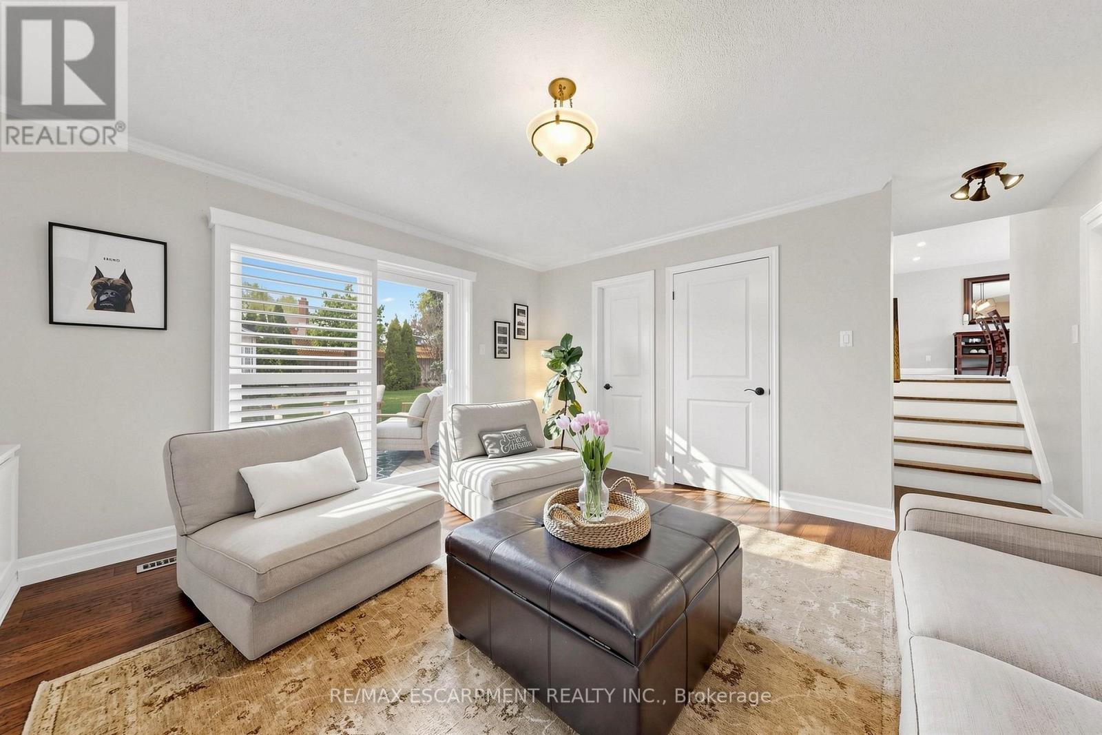1365 Ester Drive, Burlington, Ontario  L7P 1L4 - Photo 11 - W13143320