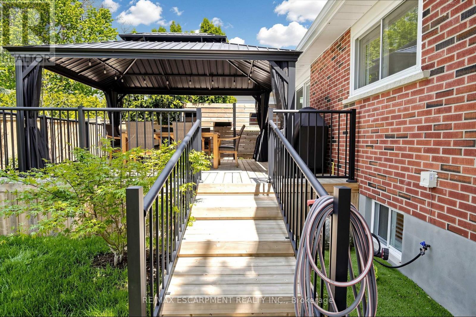 1365 Ester Drive, Burlington, Ontario  L7P 1L4 - Photo 48 - W13143320
