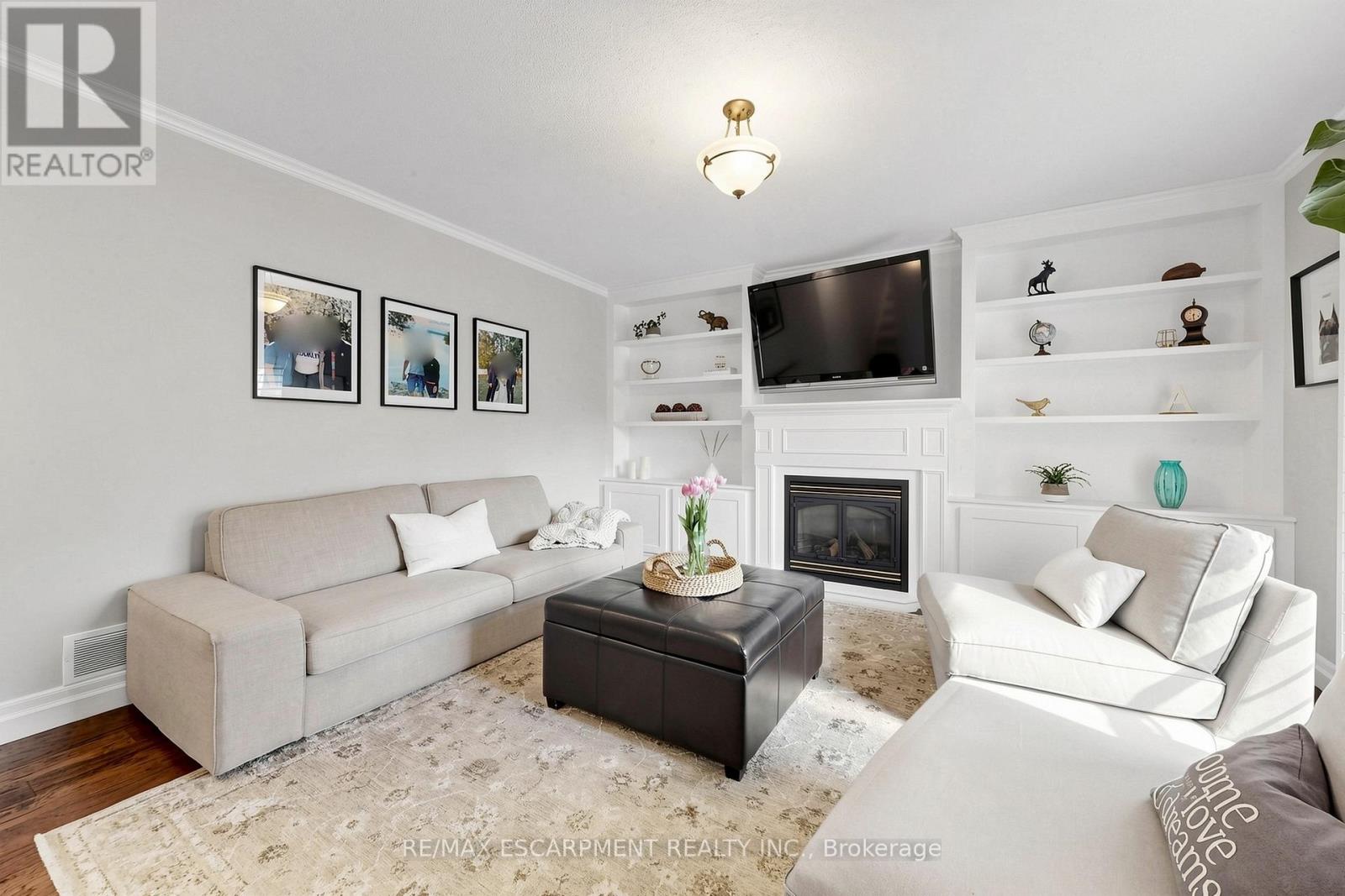 1365 Ester Drive, Burlington, Ontario  L7P 1L4 - Photo 9 - W13143320