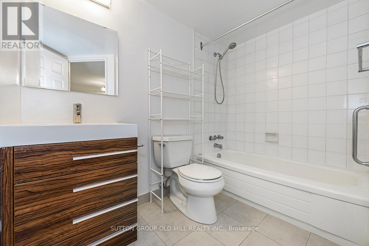 2806 - 1300 Islington Avenue, Toronto, Ontario  M9A 5C4 - Photo 18 - W13143380