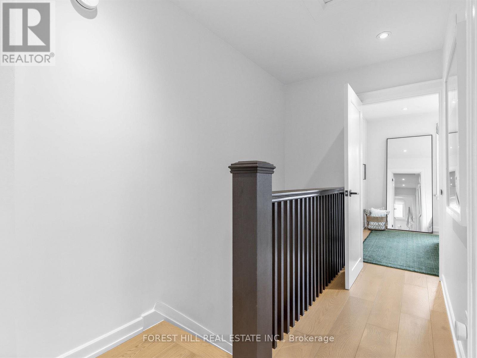 39 Belgravia Avenue, Toronto, Ontario  M6E 2M4 - Photo 16 - W13143412