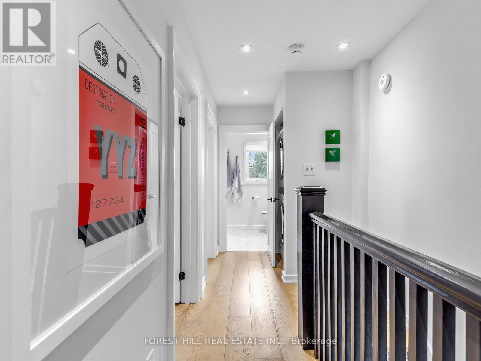 39 Belgravia Avenue, Toronto, Ontario  M6E 2M4 - Photo 29 - W13143412