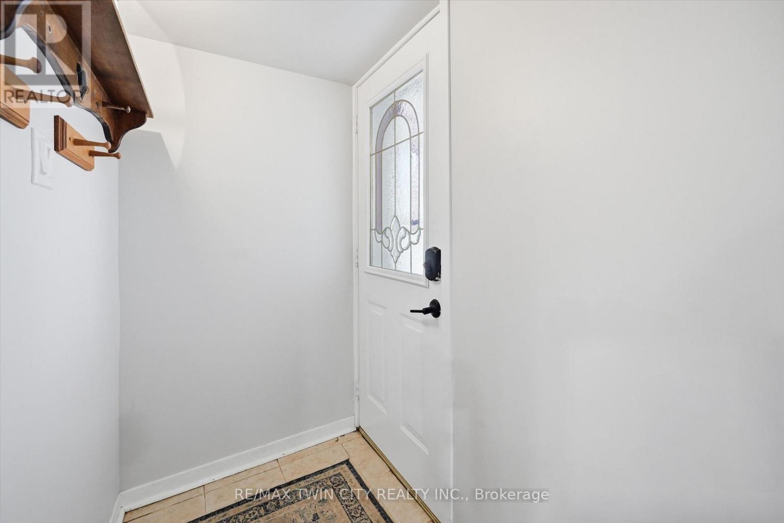 8 Delrex Boulevard, Halton Hills, Ontario  L7G 3X6 - Photo 30 - W13143430