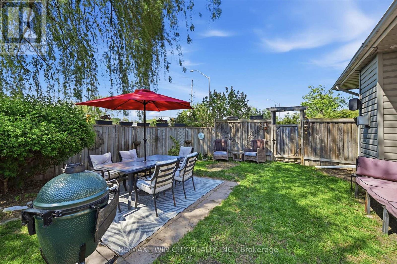 8 Delrex Boulevard, Halton Hills, Ontario  L7G 3X6 - Photo 36 - W13143430