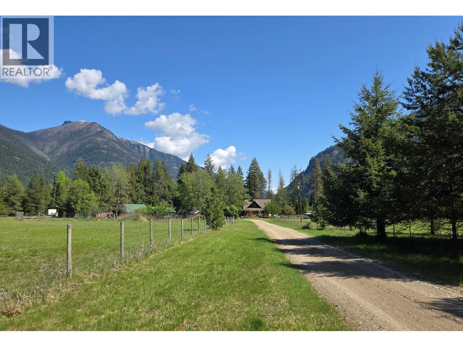 3918 Passmore Upper Road, Passmore, British Columbia  V0G 2J0 - Photo 99 - 10373029