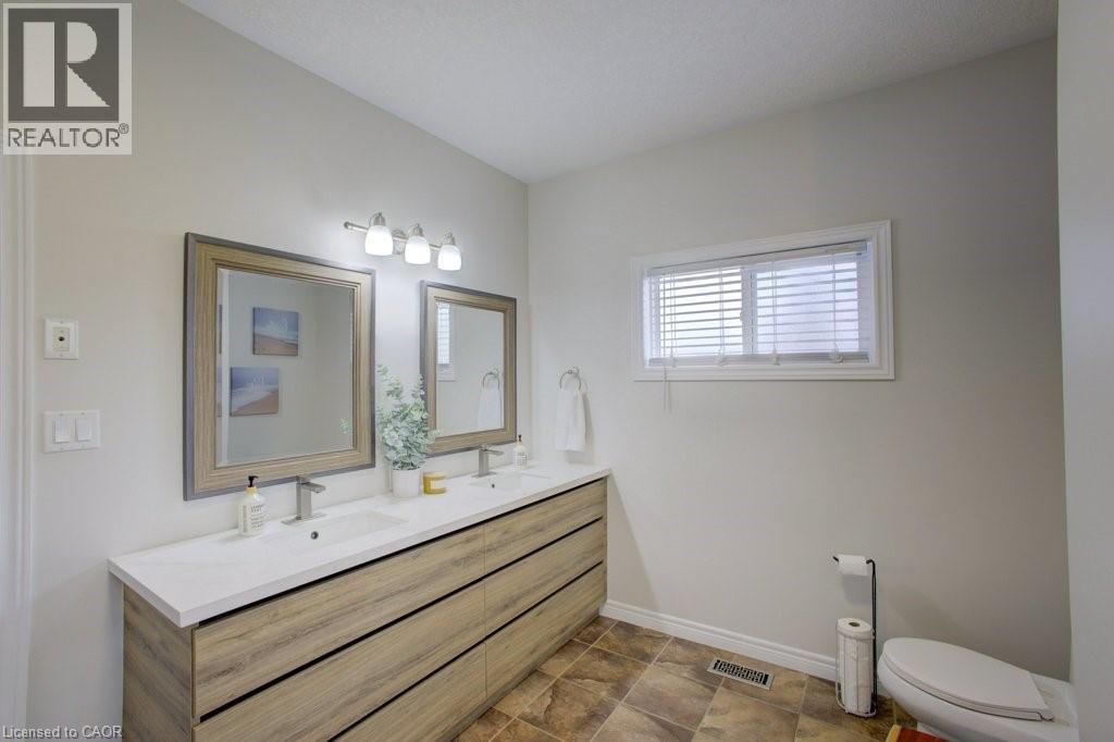 76 Kennedy Road, Breslau, Ontario  N0B 1M0 - Photo 19 - 40827956