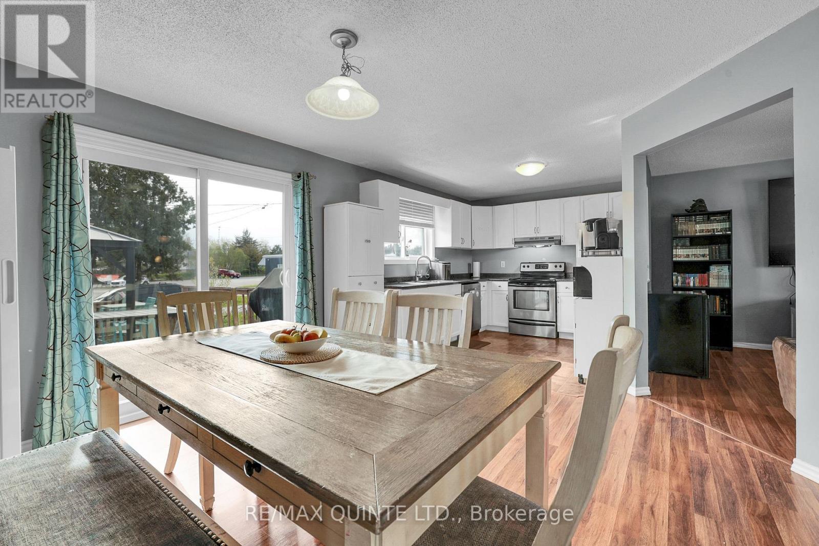 62 Dufferin Avenue, Quinte West, Ontario  K8V 5C9 - Photo 9 - X13143556