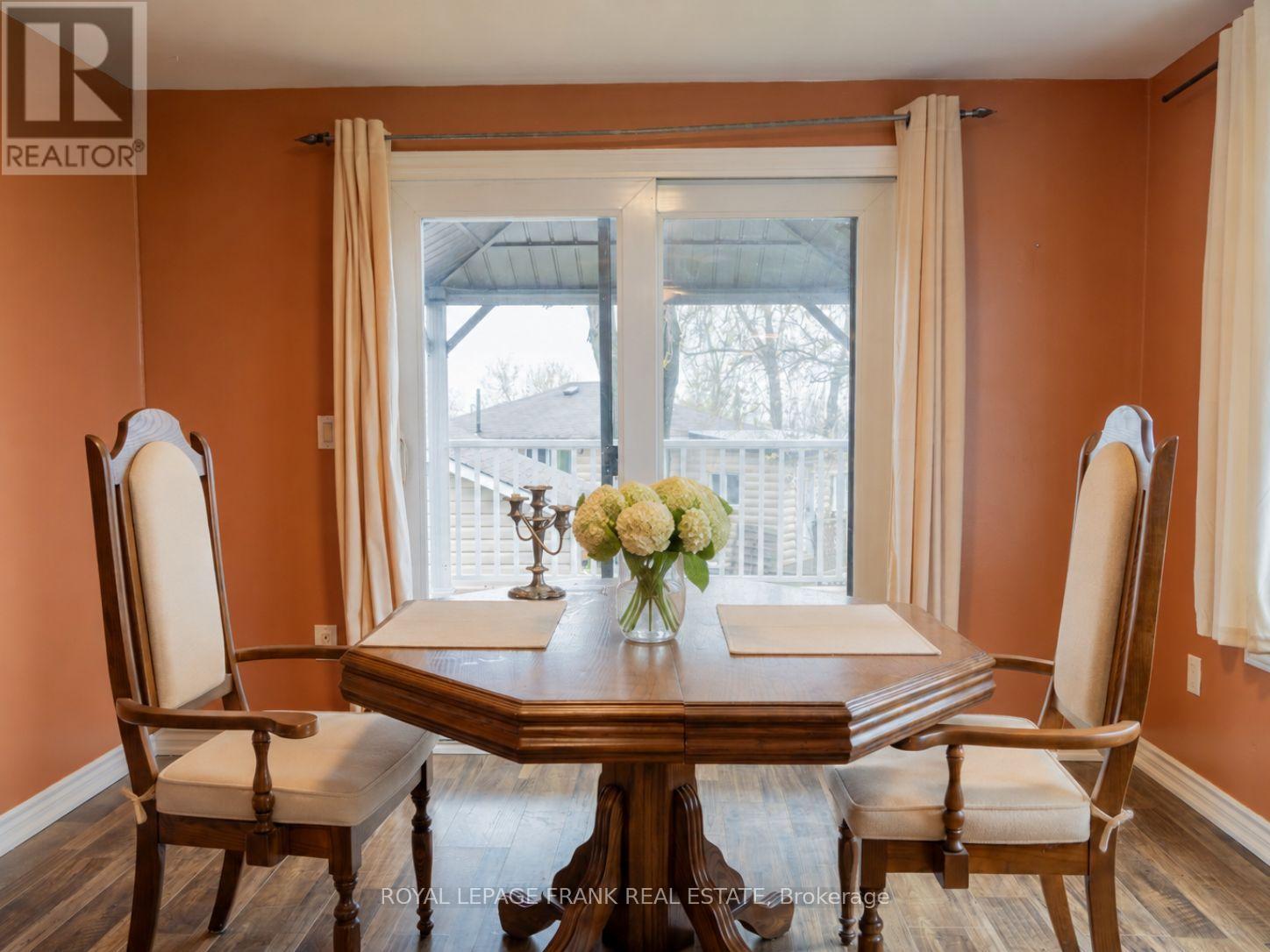 5 Clipper Street, Kawartha Lakes, Ontario  K0M 1L0 - Photo 6 - X13143660