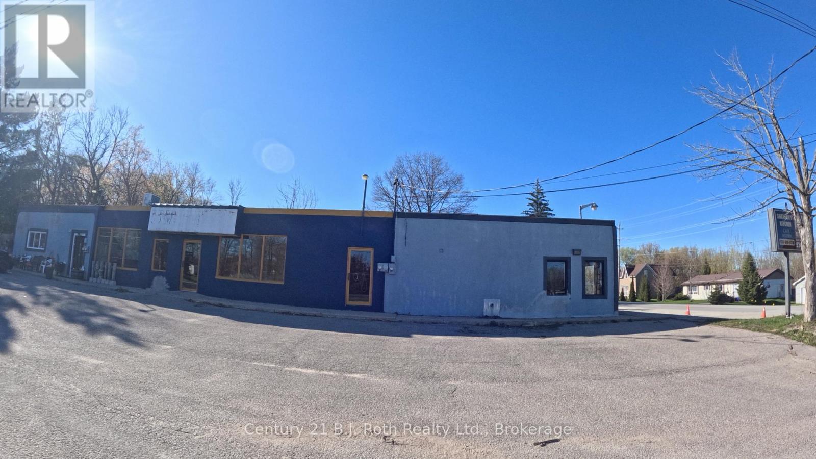2 - 338 Park Street, Tay (Victoria Harbour), Ontario  L0K 2A0 - Photo 3 - S13143638