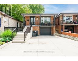 494 FERGUSON AVENUE N, Hamilton, Ontario