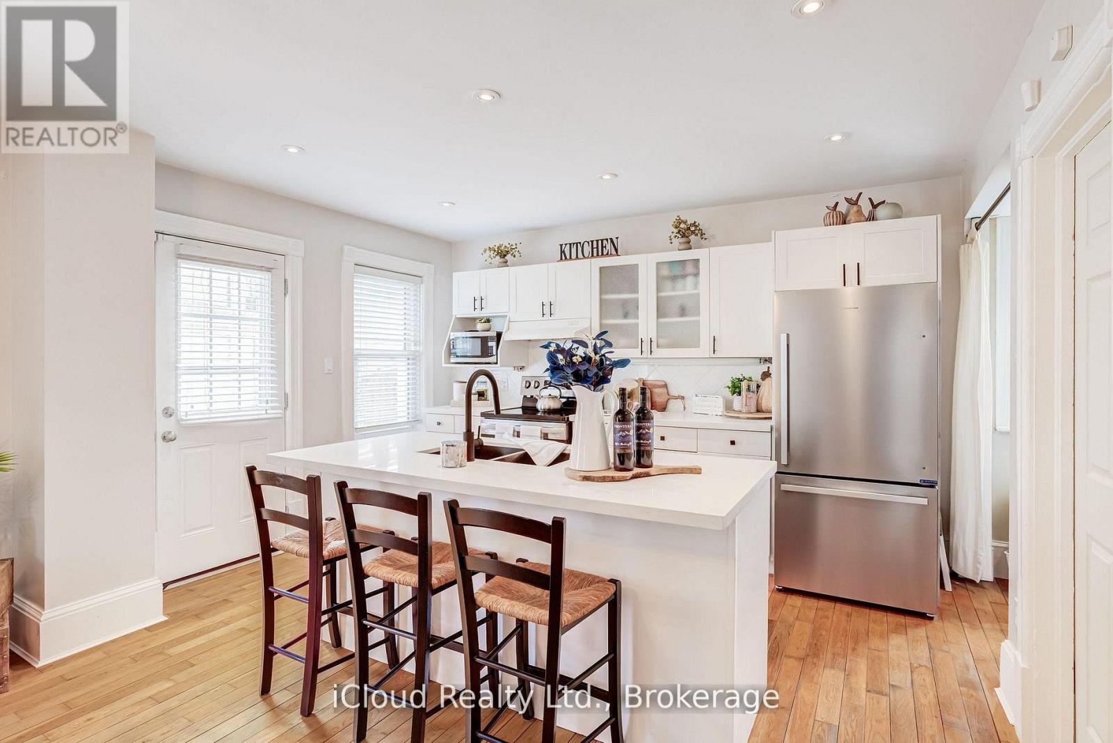 17 Oxford Street, Cambridge, Ontario  N1R 1M3 - Photo 12 - X13143338