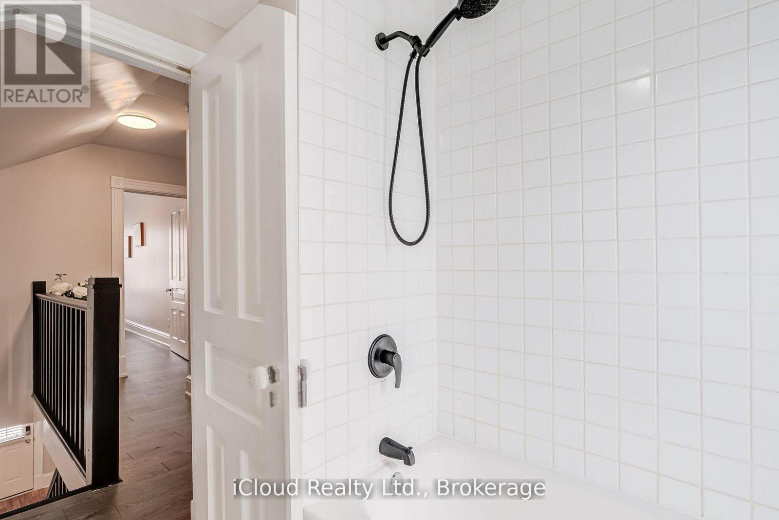 17 Oxford Street, Cambridge, Ontario  N1R 1M3 - Photo 22 - X13143338