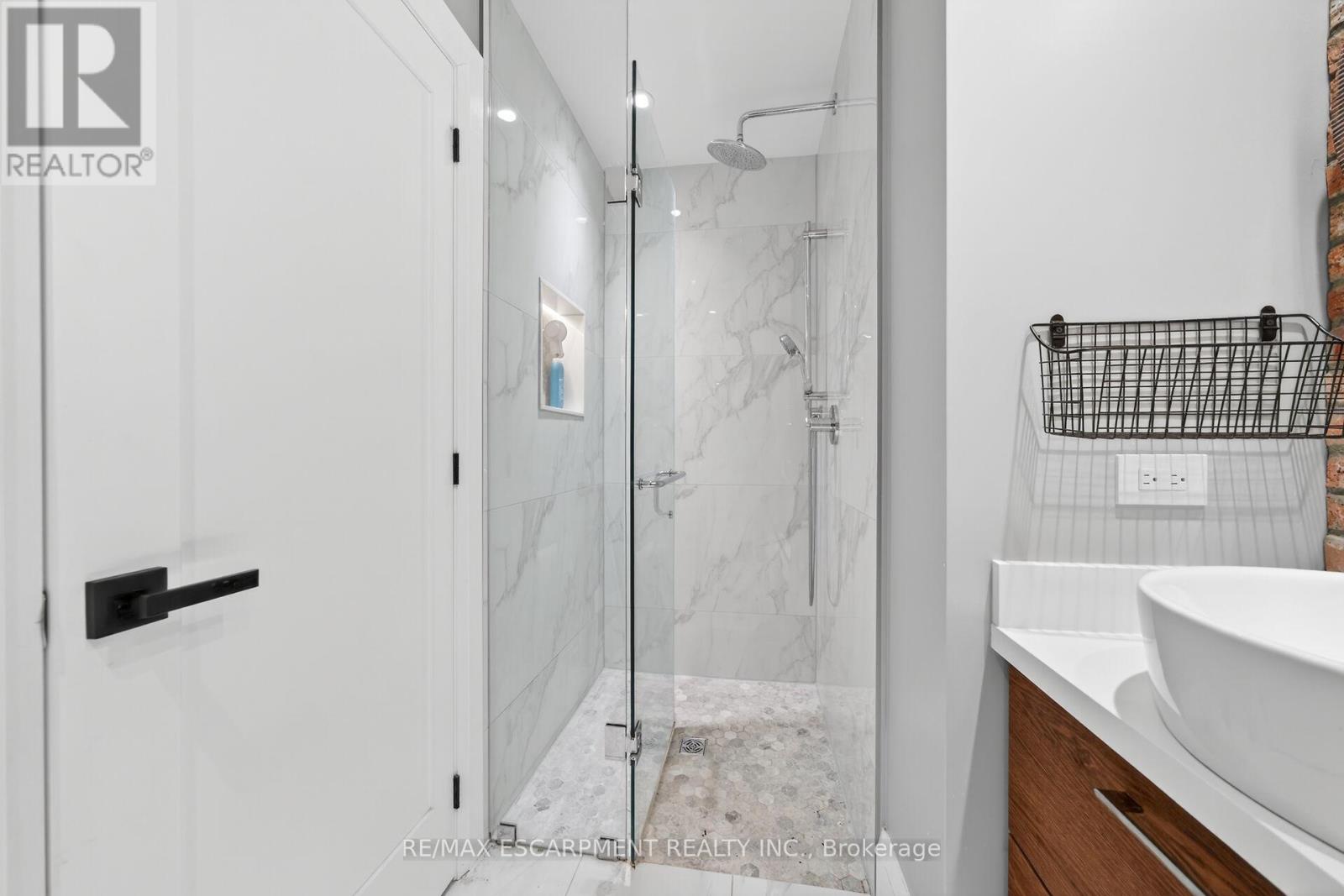 51 President Drive, Hamilton, Ontario  L8G 4H2 - Photo 20 - X13143358