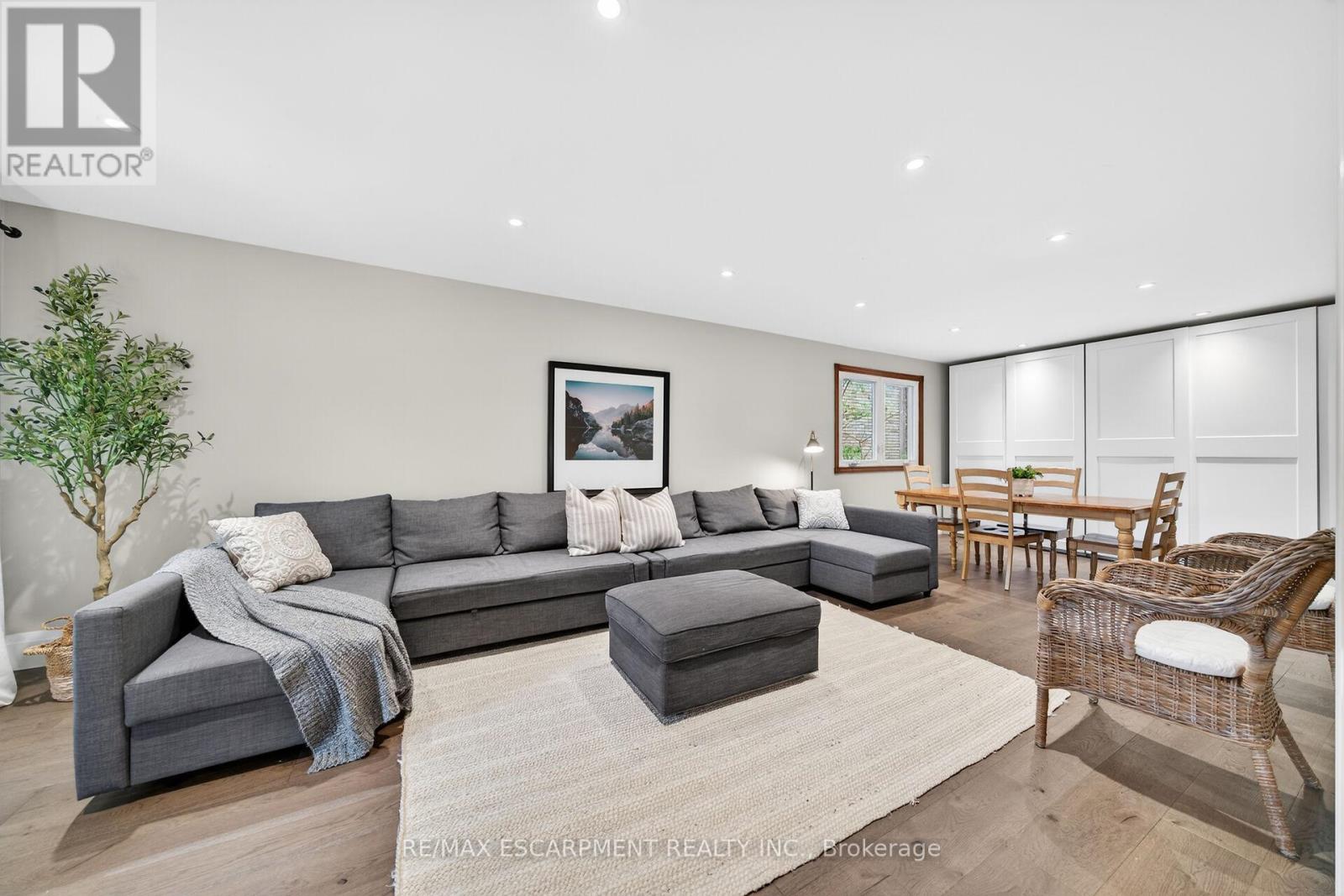 51 President Drive, Hamilton, Ontario  L8G 4H2 - Photo 6 - X13143358