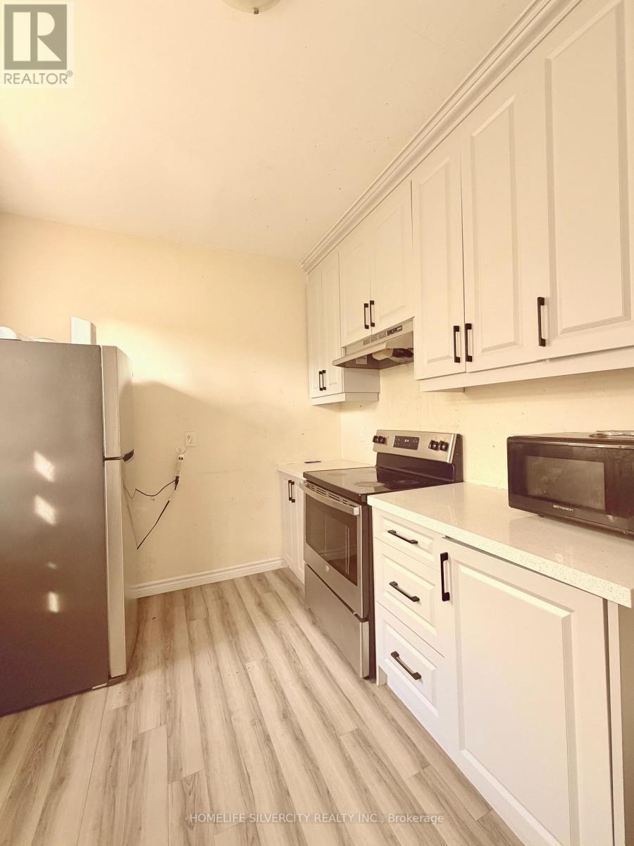 544 Dundas Street E, London East, Ontario  N6B 1W8 - Photo 1 - X13143362