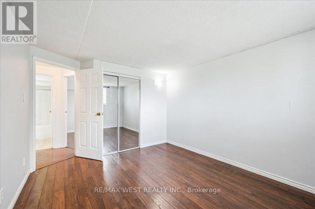 1 - 333 Northlake Drive, Waterloo, Ontario N2V 1Z1 - Photo 14 - X13143414
