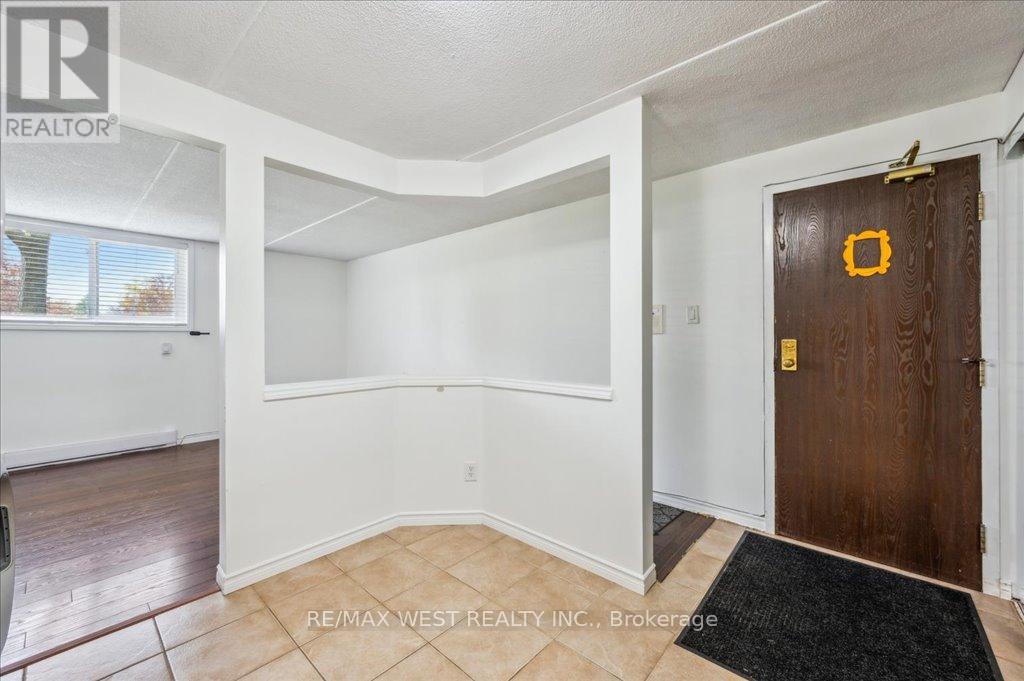 1 - 333 Northlake Drive, Waterloo, Ontario N2V 1Z1 - Photo 6 - X13143414