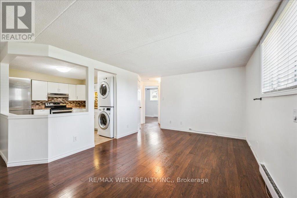 1 - 333 Northlake Drive, Waterloo, Ontario N2V 1Z1 - Photo 9 - X13143414
