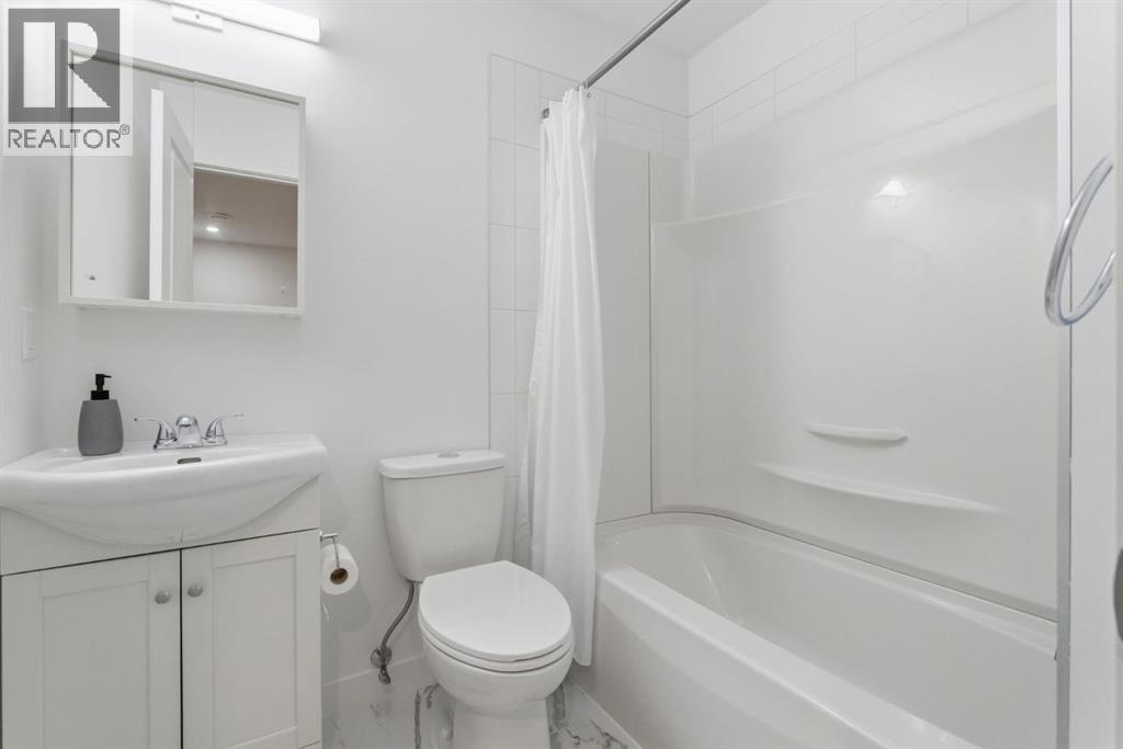 131 Walcrest Way SE, Calgary, Alberta  T2X 4G2 - Photo 37 - A2303770