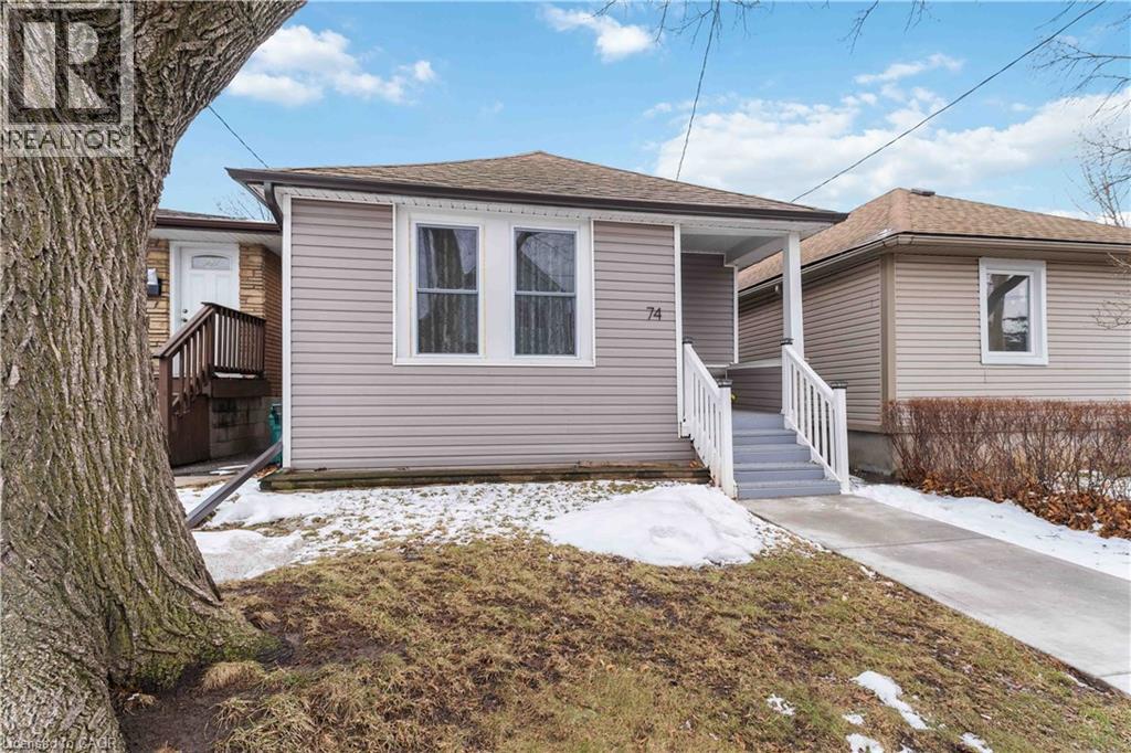 74 Province Street N, Hamilton, Ontario  L8H 4H6 - Photo 3 - 40831345
