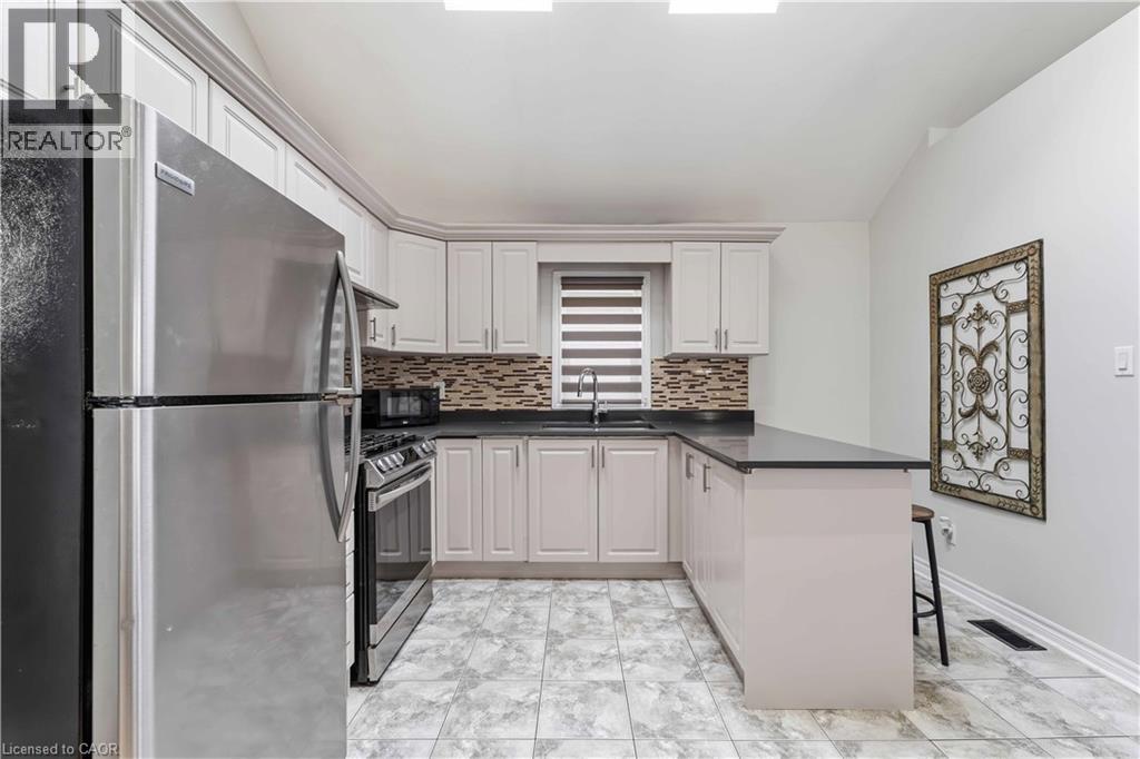 74 Province Street N, Hamilton, Ontario  L8H 4H6 - Photo 15 - 40831345