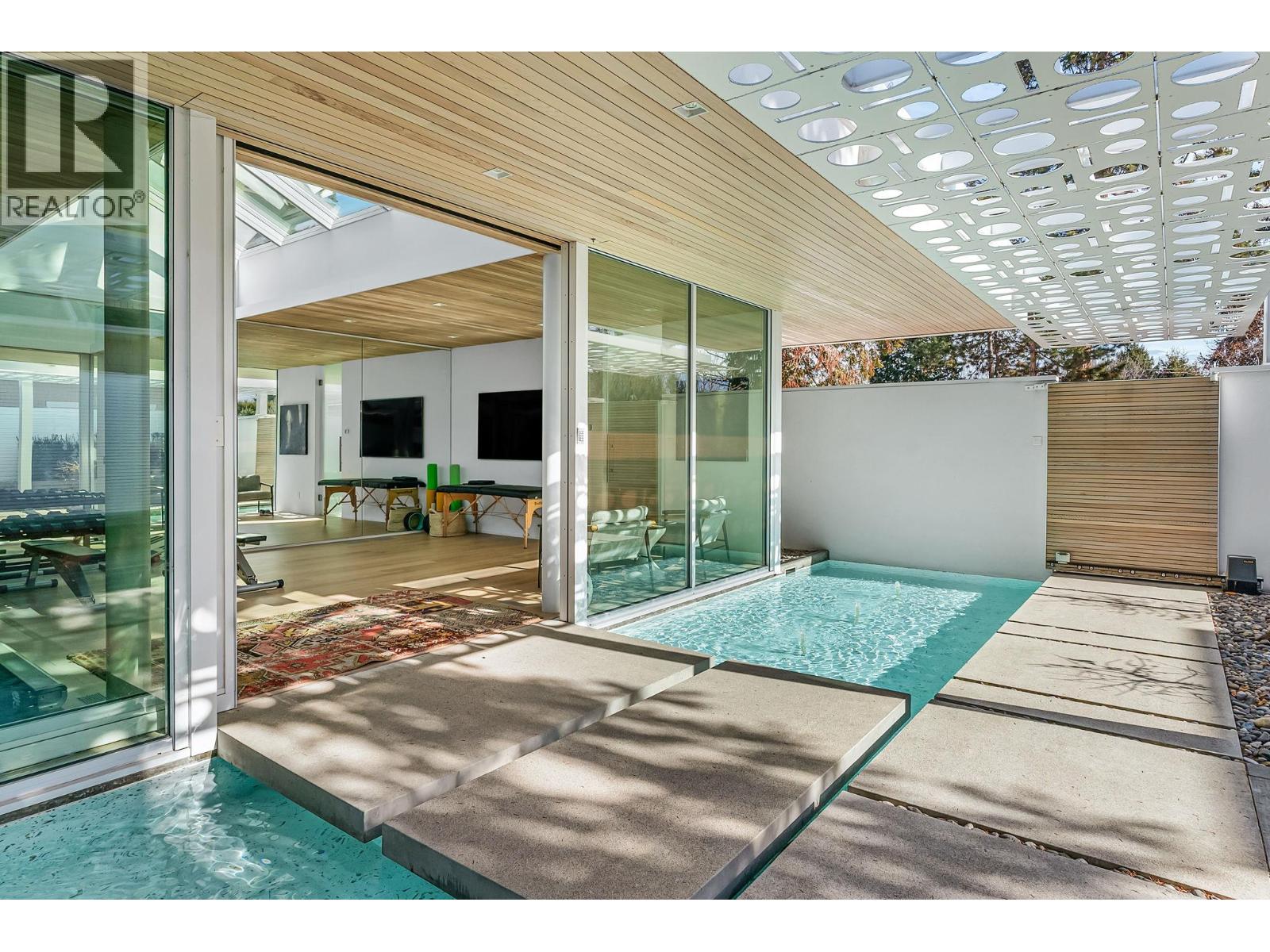 4110 Lakeshore Road, Kelowna, British Columbia V1W 1V6 - Photo 5 - 10380863
