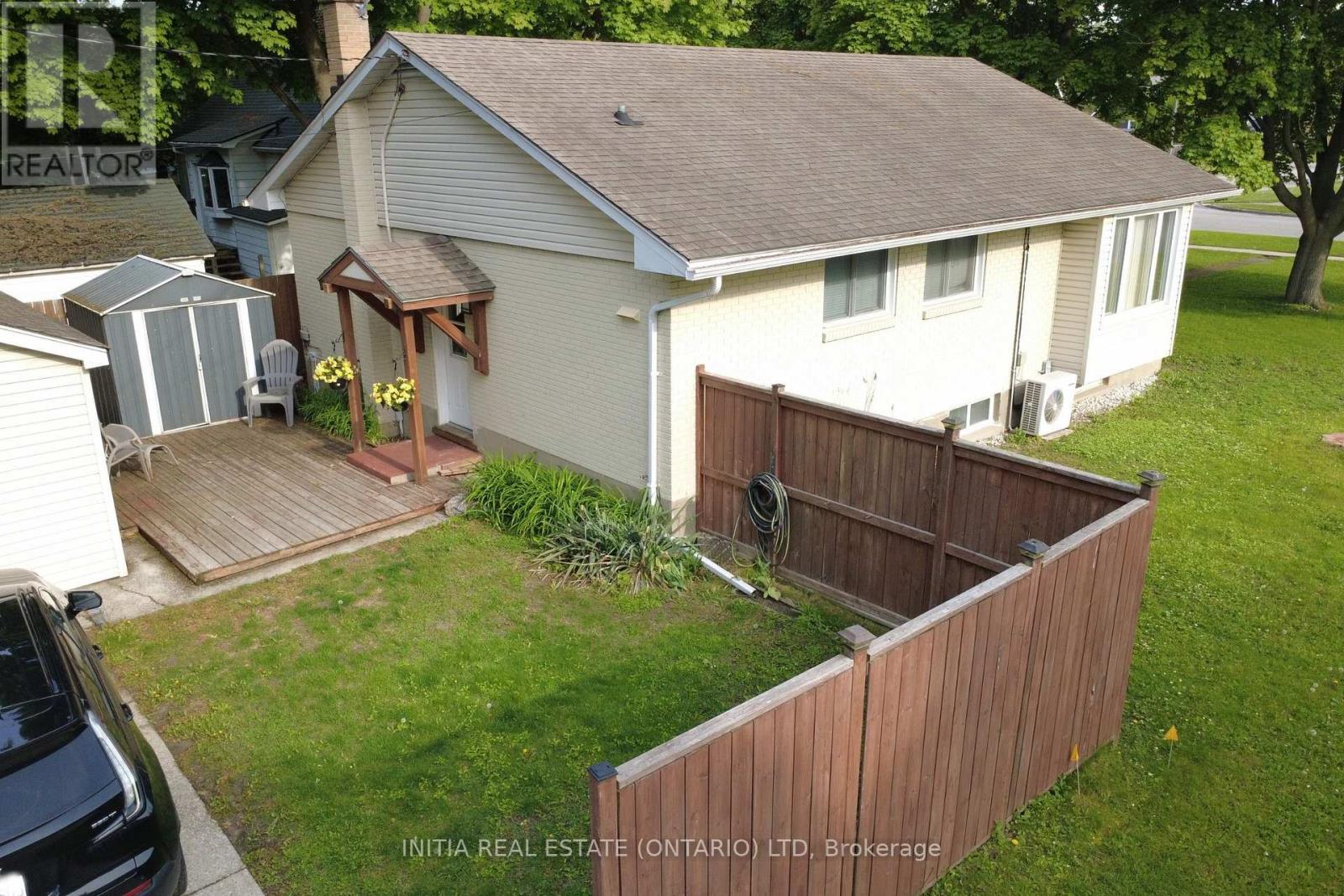 755 Talfourd Street, Sarnia, Ontario  N7T 1S1 - Photo 29 - X13143622