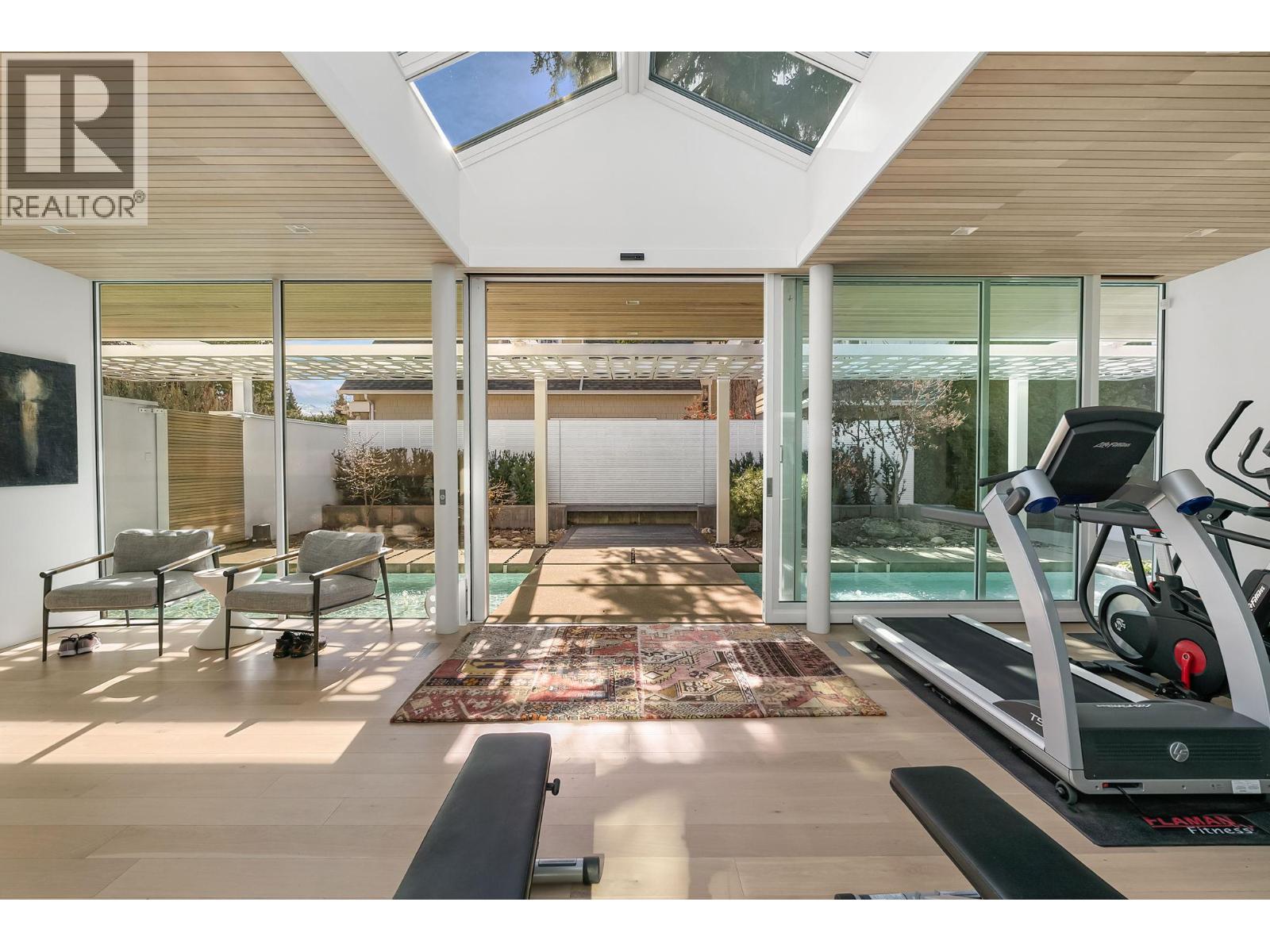 4110 Lakeshore Road, Kelowna, British Columbia V1W 1V6 - Photo 8 - 10380863
