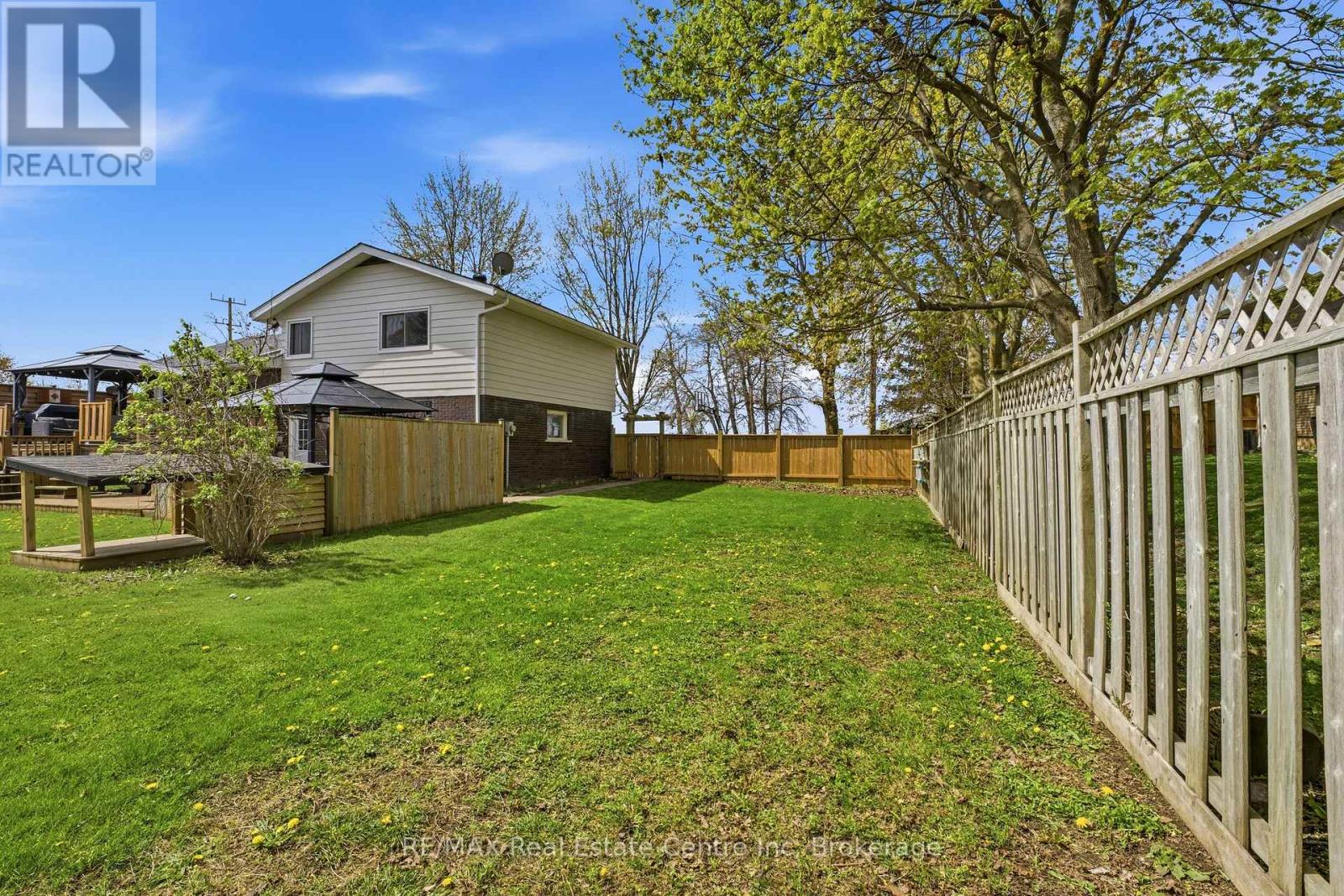 160 Wellington 7 Road, Centre Wellington, Ontario  N0B 1S0 - Photo 44 - X13143744