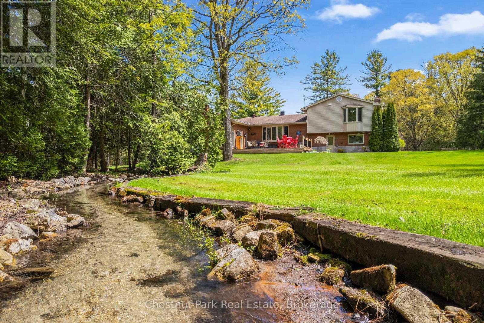 237868 Inglis Falls Road, Georgian Bluffs, Ontario  N4K 5N6 - Photo 2 - X13143756