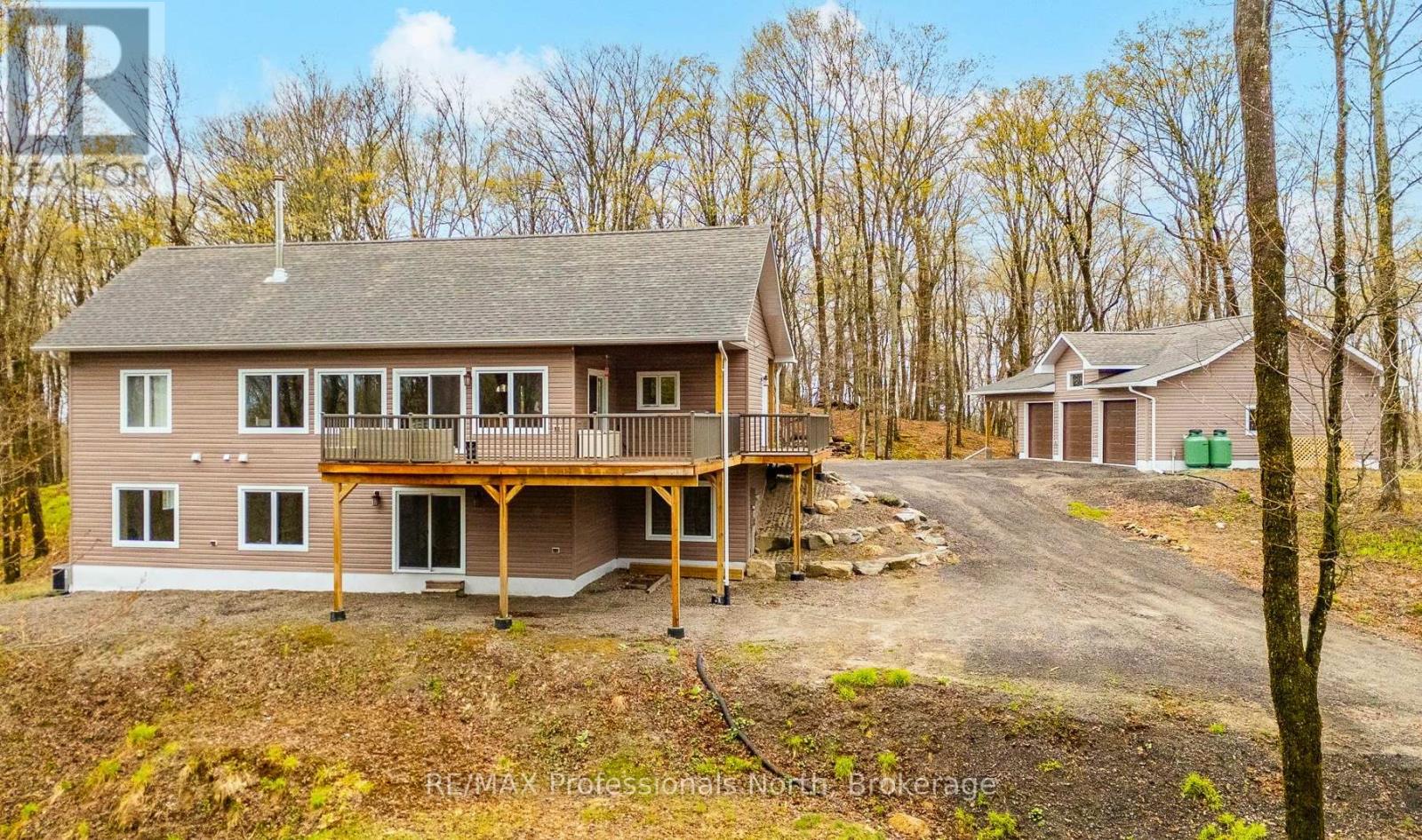 253 RIDGEVIEW ROAD, Dysart et al, Ontario