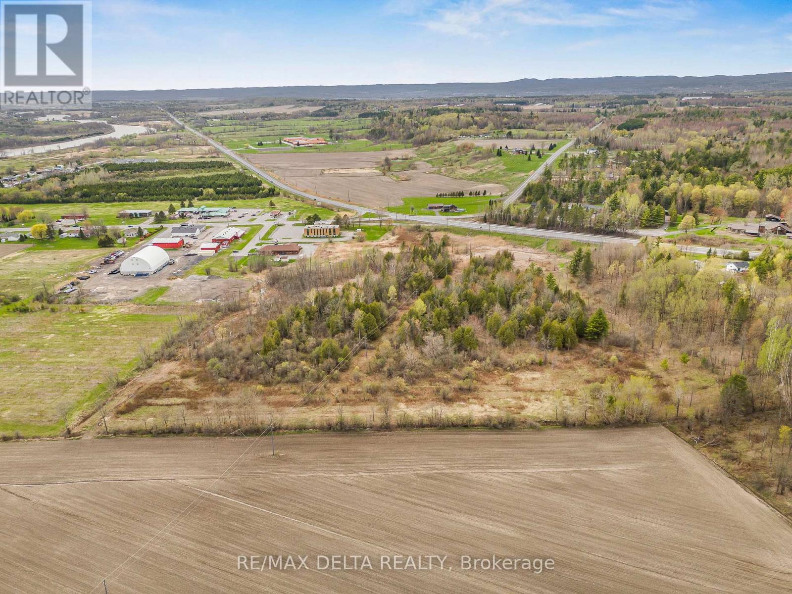 179-181 Old Highway 17 Highway, Alfred And Plantagenet, Ontario K0B 1L0 - Photo 38 - X13143720