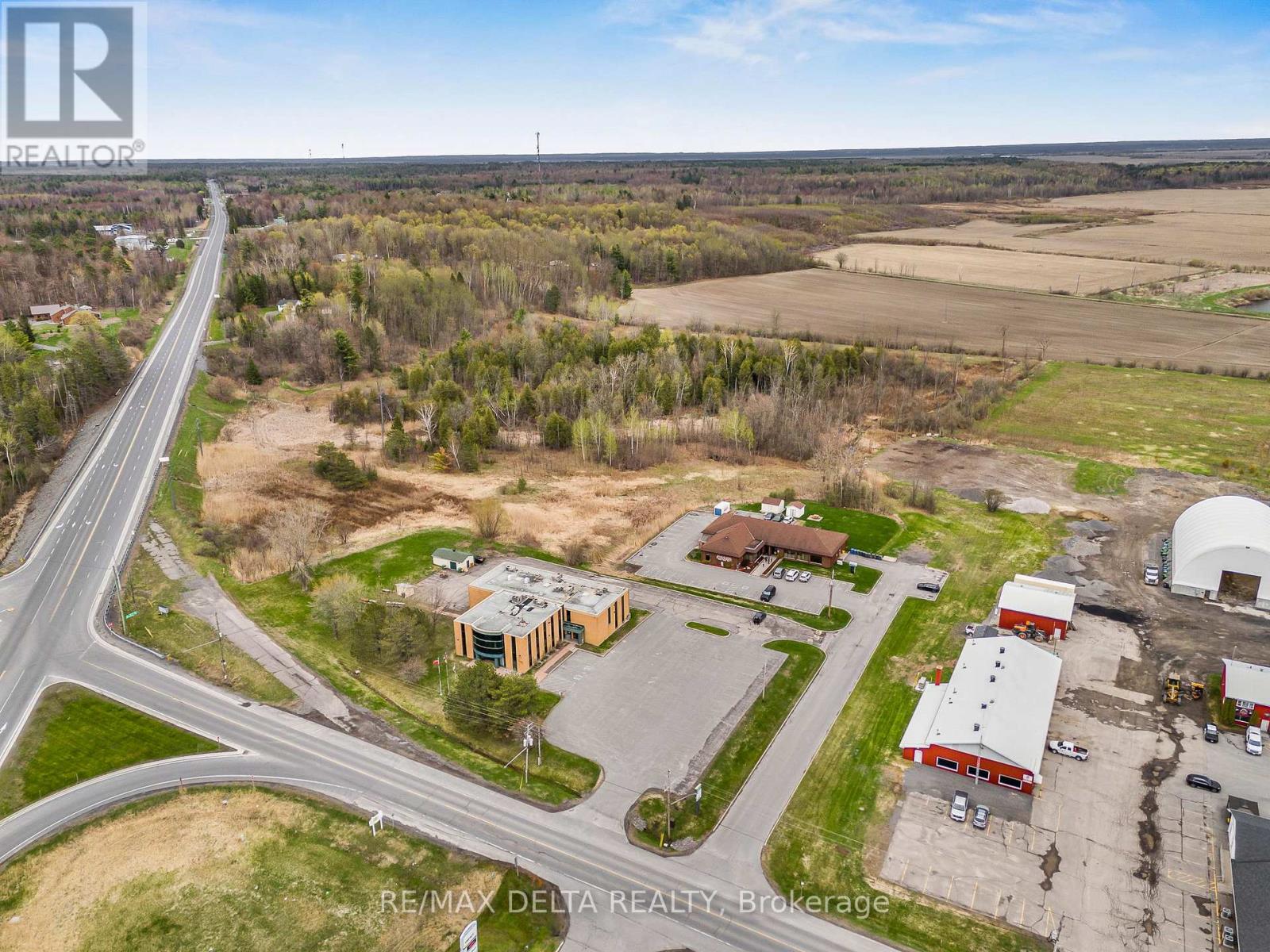 179-181 Old Highway 17 Highway, Alfred And Plantagenet, Ontario K0B 1L0 - Photo 45 - X13143720