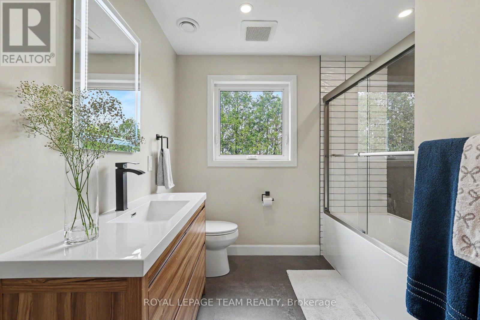 8471 Marionville Road, Ottawa, Ontario  K0C 2K0 - Photo 30 - X13143736