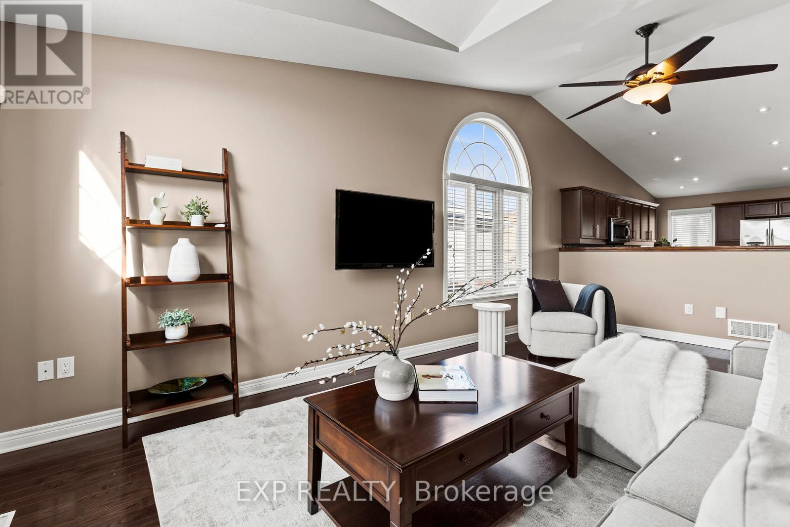 6296 Parkside Road, Niagara Falls, Ontario  L2H 0B2 - Photo 11 - X13143568