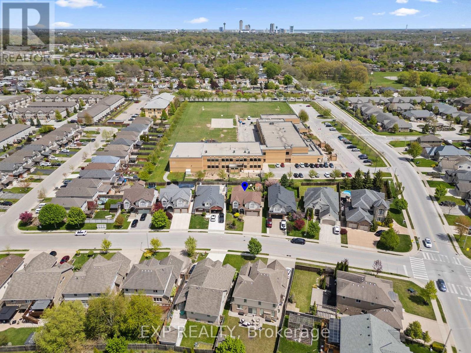 6296 Parkside Road, Niagara Falls, Ontario  L2H 0B2 - Photo 40 - X13143568
