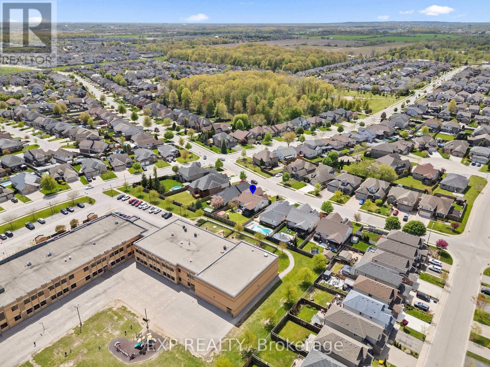 6296 Parkside Road, Niagara Falls, Ontario  L2H 0B2 - Photo 44 - X13143568
