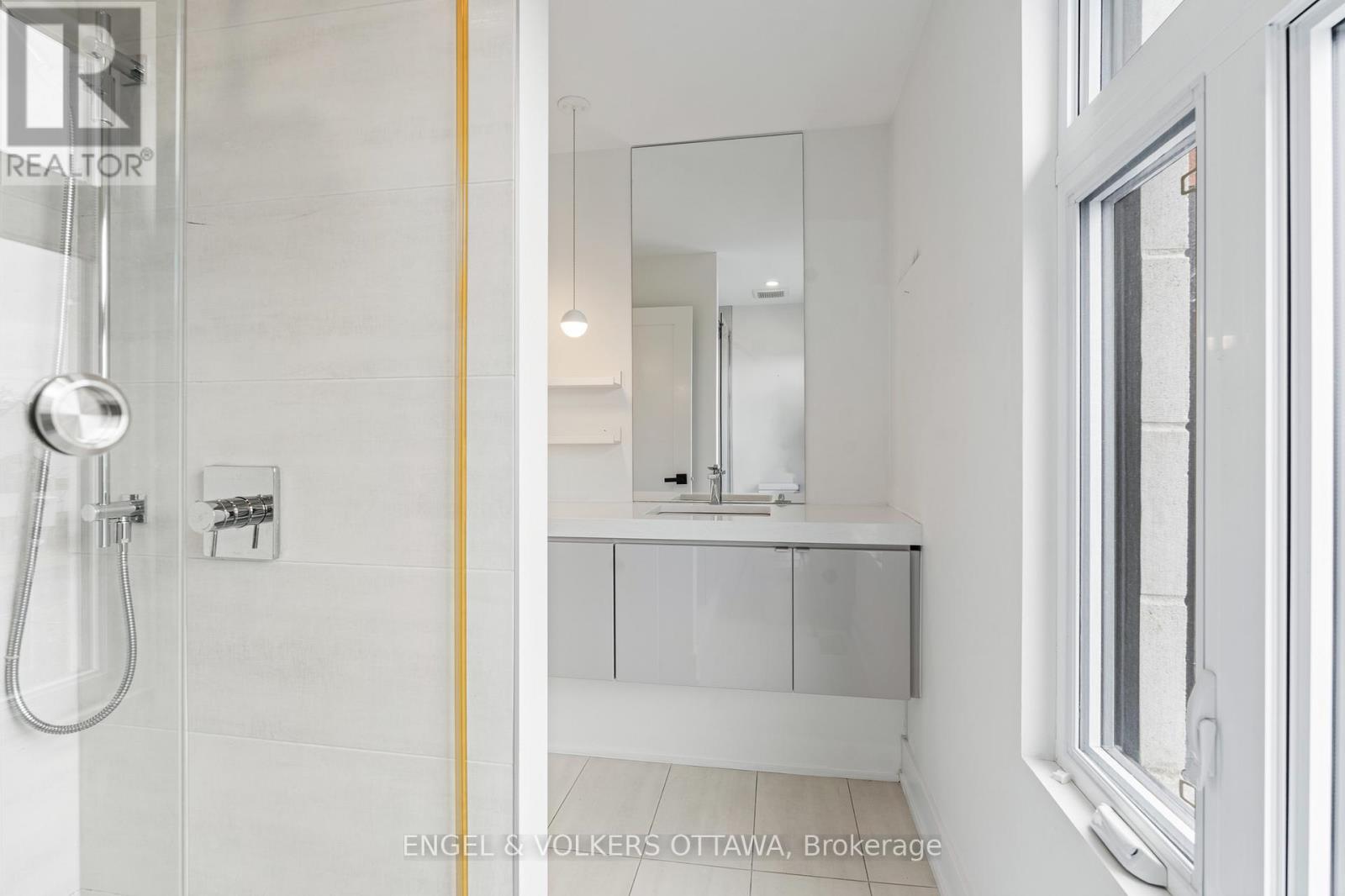 2154 Rice Avenue, Ottawa, Ontario  K2A 0C4 - Photo 14 - X13052332