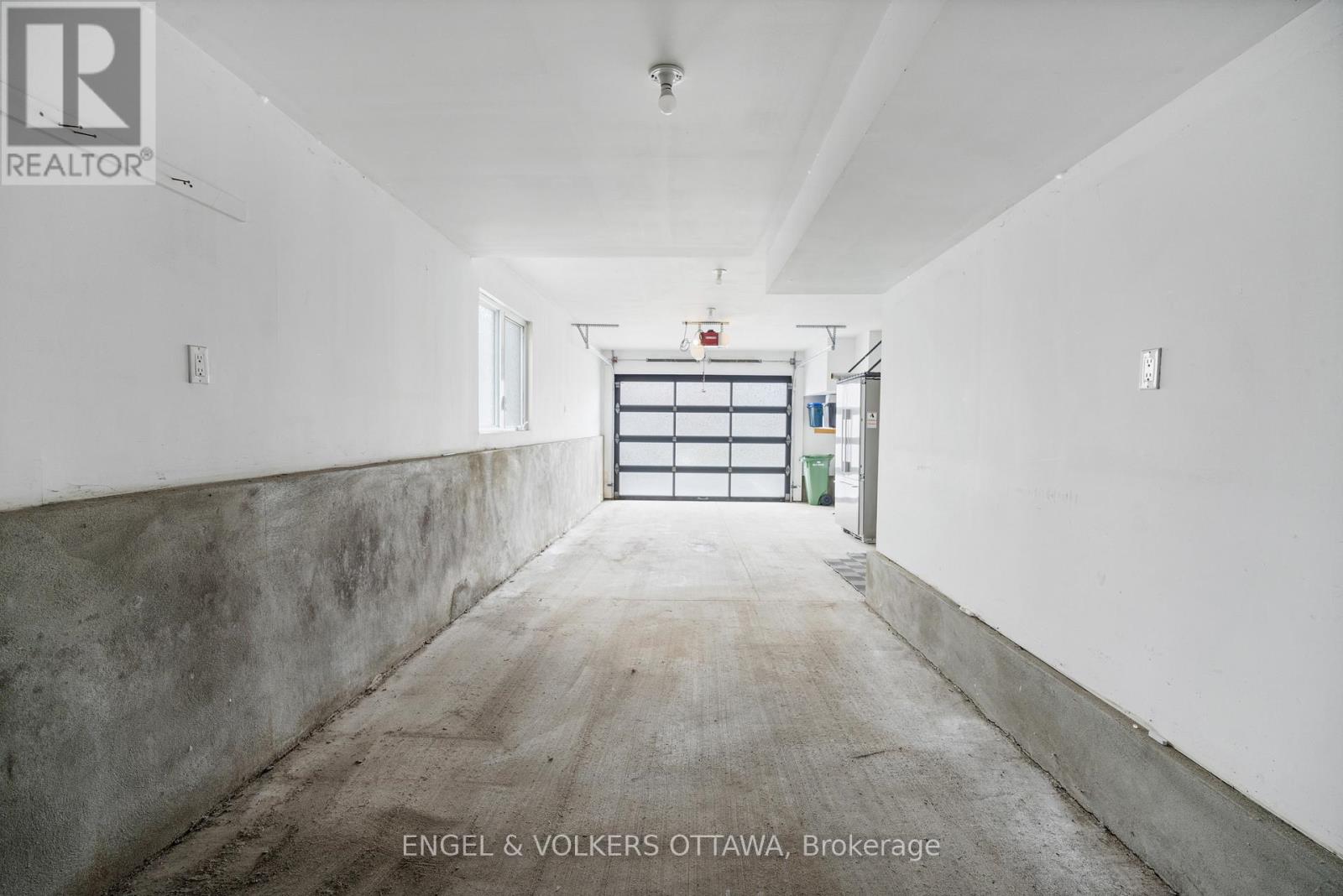 2154 Rice Avenue, Ottawa, Ontario  K2A 0C4 - Photo 27 - X13052332