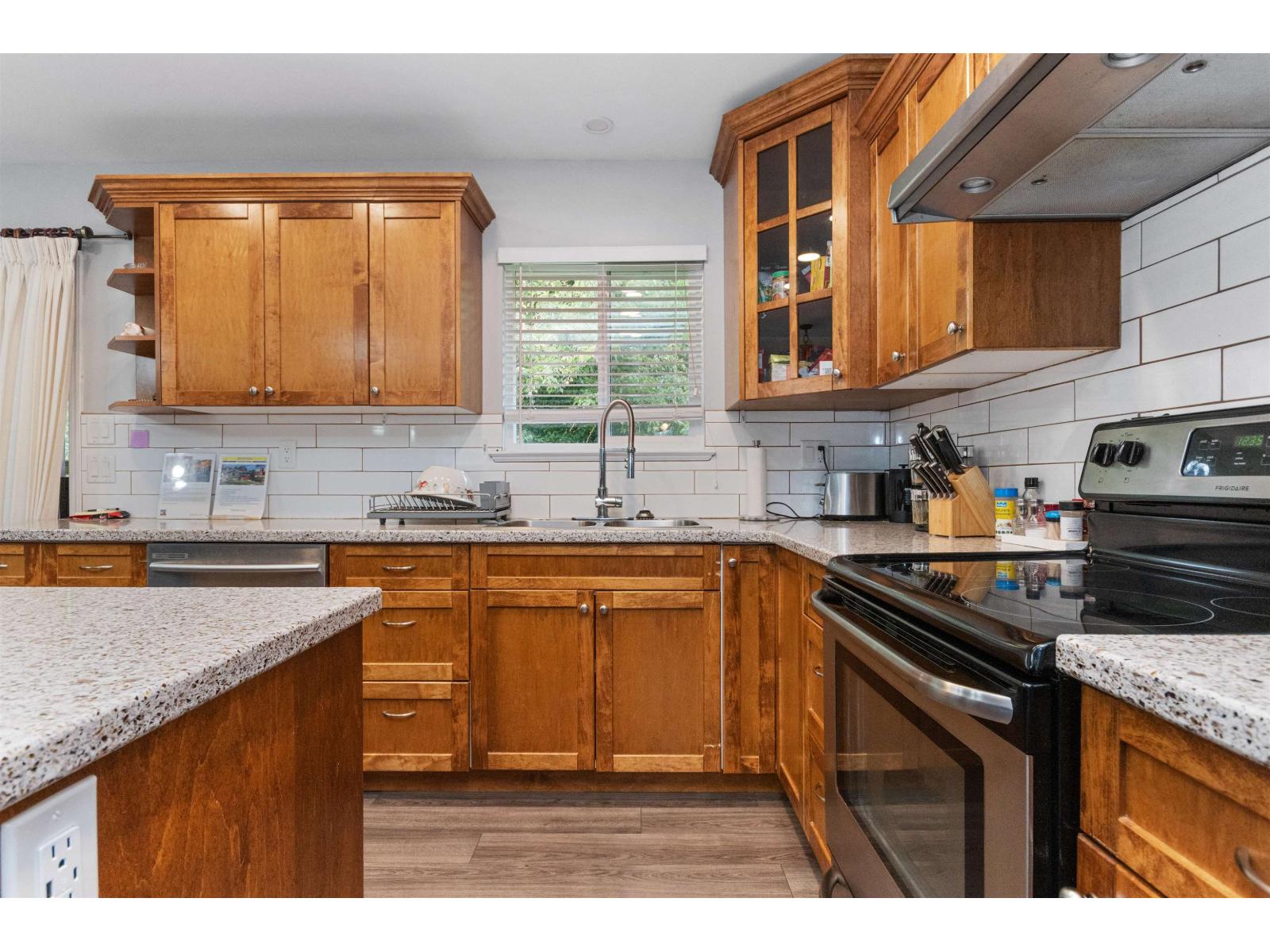 21111 Lakeview Crescent, Kawkawa Lake, Hope, British Columbia  V0X 1L1 - Photo 8 - R3123814